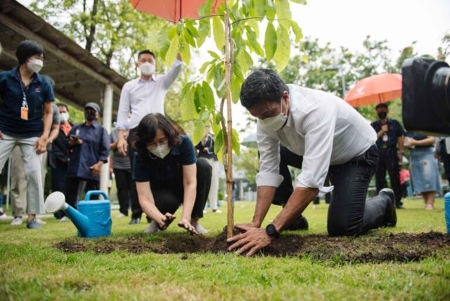 Bangkok plants over 1 million trees, pushes for 2 million in green initiative Bangkok plants over 1 million trees, pushes for 2 million in green initiative