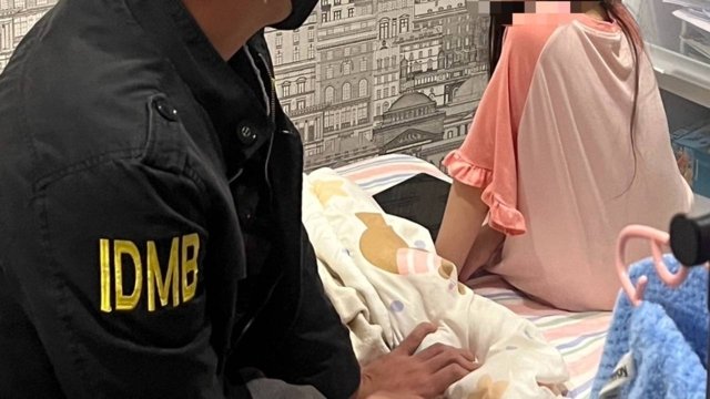 Missing 7-year-old girl found with her mother in Huai Khwang Missing 7-year-old girl found with her mother in Huai Khwang