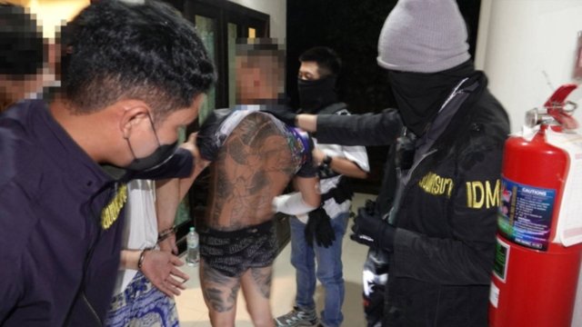 Two Japanese men arrested on illegal detention and extortion charges Two Japanese men arrested on illegal detention and extortion charges
