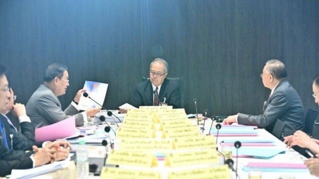 Thailand's amnesty debate hits lese majeste roadblock Thailand's amnesty debate hits lese majeste roadblock