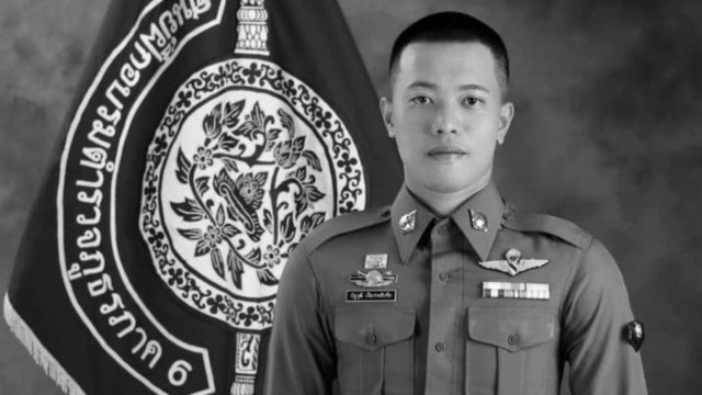 Officer dies trying to stop cars carrying illegal migrant workers Officer dies trying to stop cars carrying illegal migrant workers