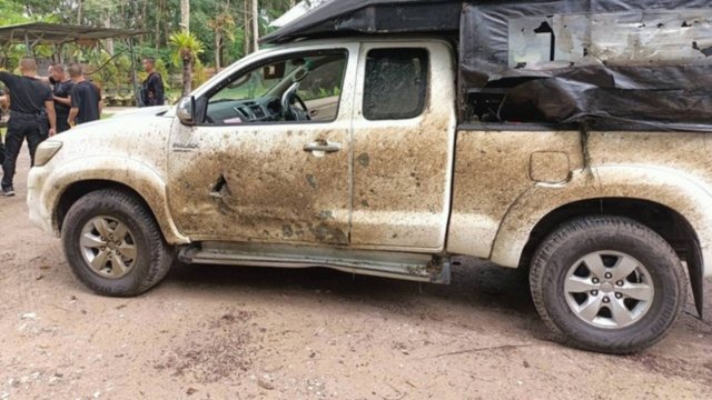 Two rangers injured by explosion in Pattani Two rangers injured by explosion in Pattani