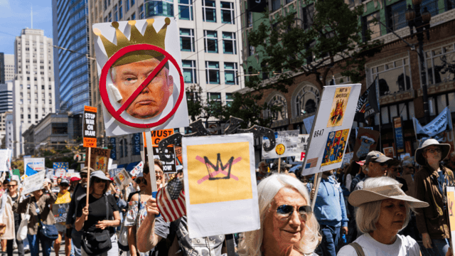 Thousands gather for 'No Kings' protest against Trump Thousands gather for 'No Kings' protest against Trump