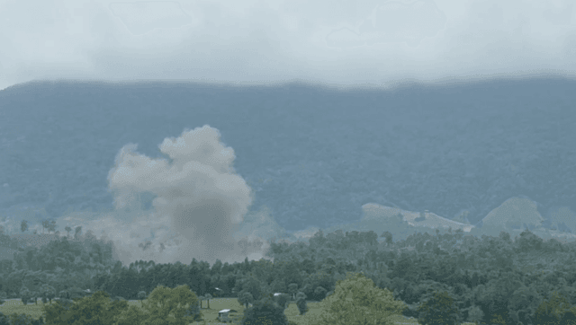 Thai F16s sent to stop Myanmar military plane entering Thai air space Thai F16s sent to stop Myanmar military plane entering Thai air space