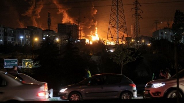 Iran launches more missiles as Israel targets Tehran Iran launches more missiles as Israel targets Tehran