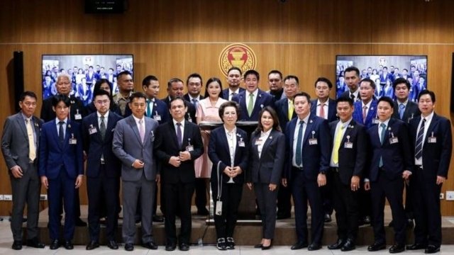 Klatham rises as Thailand’s new ‘kingmaker’ – with Thamanat pulling the strings Klatham rises as Thailand’s new ‘kingmaker’ – with Thamanat pulling the strings