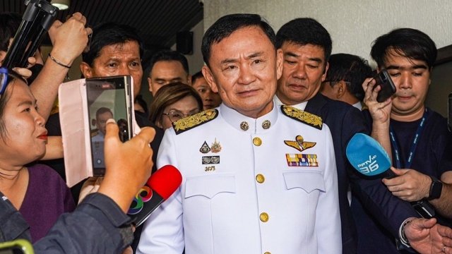 Thaksin to attend pre-trial hearing in lèse majesté case - lawyer Thaksin to attend pre-trial hearing in lèse majesté case - lawyer