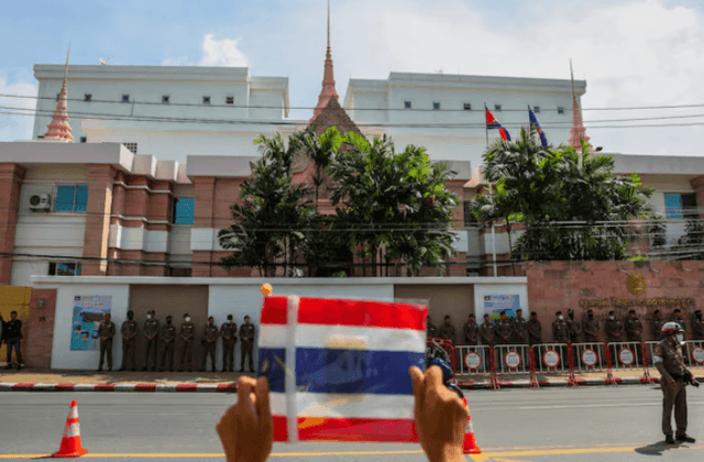 Cambodia downgrades diplomatic ties with Thailand to “lowest level” Cambodia downgrades diplomatic ties with Thailand to “lowest level”