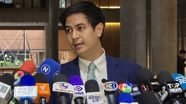 Government warned not to attempt to gain majority control in parliament Government warned not to attempt to gain majority control in parliament
