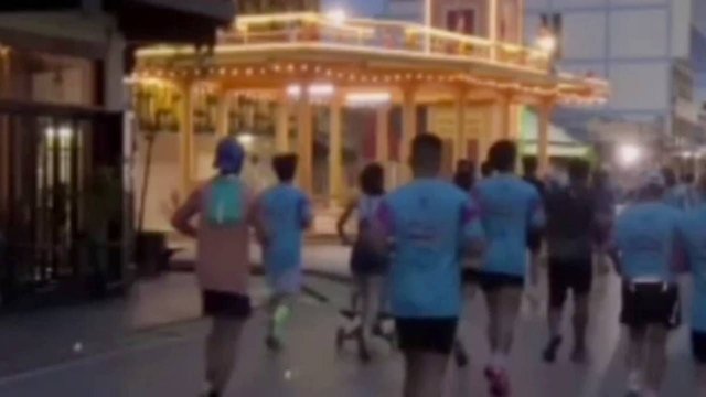 Runner collapses and dies during a mini-marathon in Nakhon Phanom Runner collapses and dies during a mini-marathon in Nakhon Phanom
