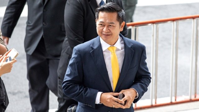 Winyat Chatmontree: Thaksin and the red shirts’ legal defender Winyat Chatmontree: Thaksin and the red shirts’ legal defender