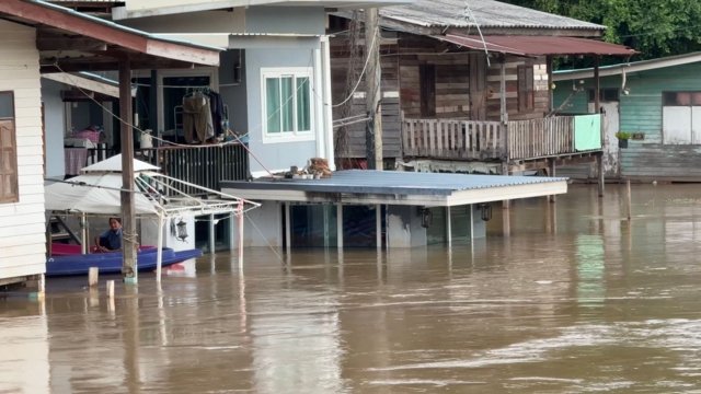 Half of Ayutthaya submerged, storm Kalmaegi to hit Ubon Ratchathani this afternoon Half of Ayutthaya submerged, storm Kalmaegi to hit Ubon Ratchathani this afternoon