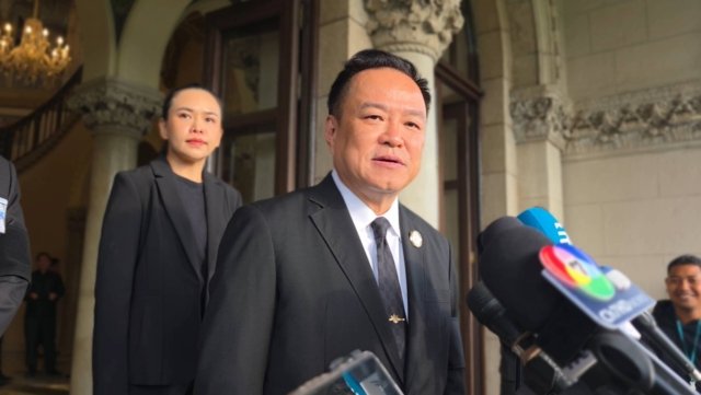 PM to join Their Majesties’ entourage visiting China PM to join Their Majesties’ entourage visiting China