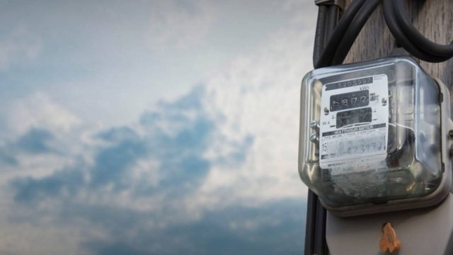 Govt cuts electricity price for four-month period to ease living costs Govt cuts electricity price for four-month period to ease living costs