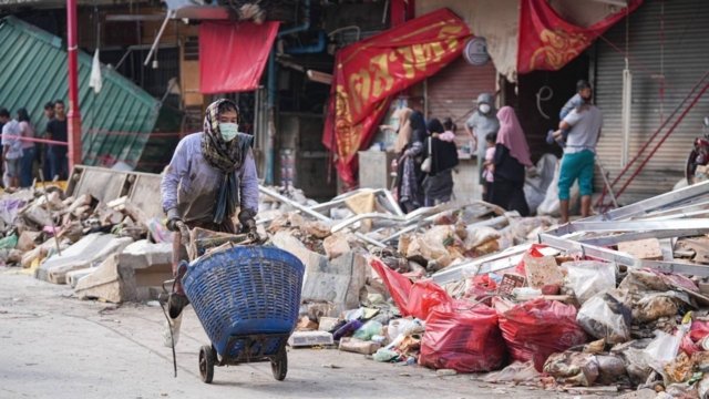 Labour, Commerce unveil measures for flood victims, businesses Labour, Commerce unveil measures for flood victims, businesses