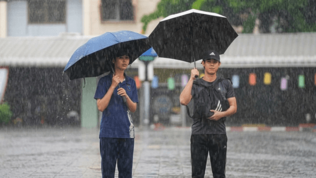 Weather department adopts a friendlier look for updates and warnings Weather department adopts a friendlier look for updates and warnings
