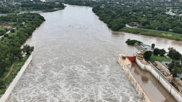 Mae Klong Dam increases discharge rate, warnings issued for four provinces Mae Klong Dam increases discharge rate, warnings issued for four provinces