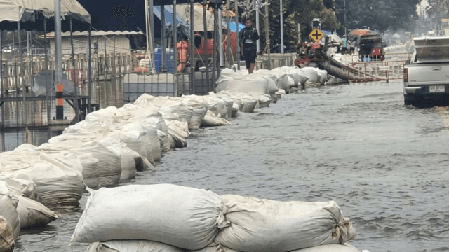 DPM Ekniti to oversee water management in Bangkok, Nakhon Nayok and Pathum Thani DPM Ekniti to oversee water management in Bangkok, Nakhon Nayok and Pathum Thani