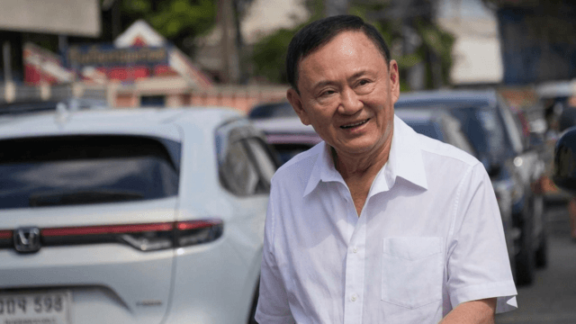 Thaksin petitions peace committee for amnesty Thaksin petitions peace committee for amnesty