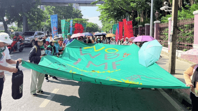 Anti-IMF protests continue as IMF-World Bank meetings draw to a close Anti-IMF protests continue as IMF-World Bank meetings draw to a close