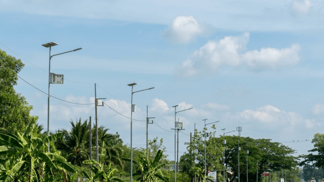 Nakhon Si Thammarat road plunged into darkness after solar panel thefts Nakhon Si Thammarat road plunged into darkness after solar panel thefts