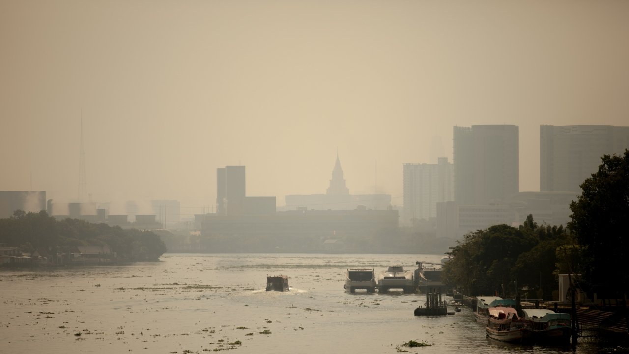 Air pollution still severe in Bangkok Air pollution still severe in Bangkok