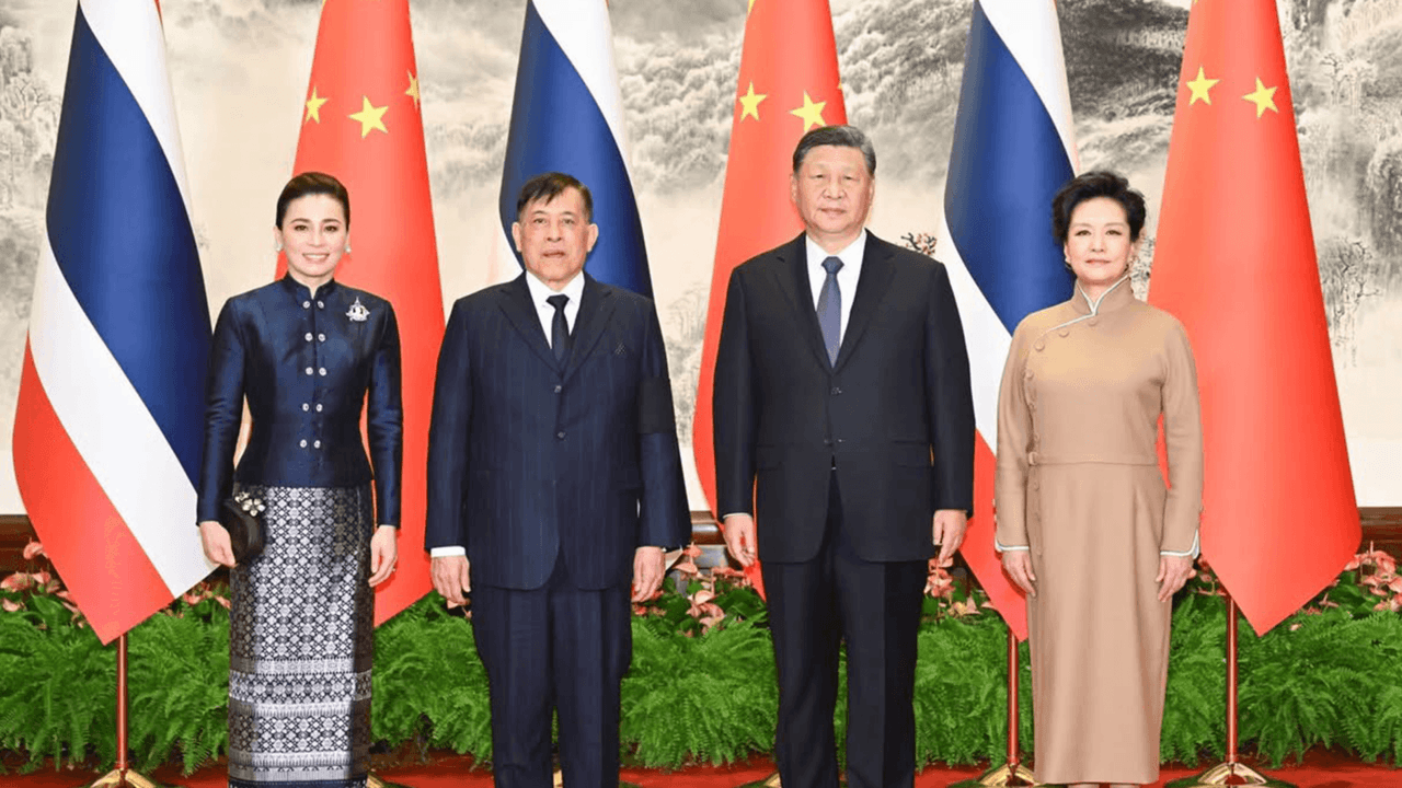 In pictures: Their Majesties state visit to China In pictures: Their Majesties state visit to China