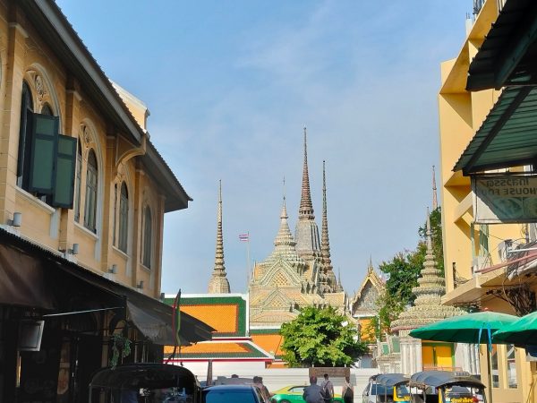 Tha tien 20 Wat Pho locates just right in front of Thai Tien community Photo by Kanokchan Pattanapichai