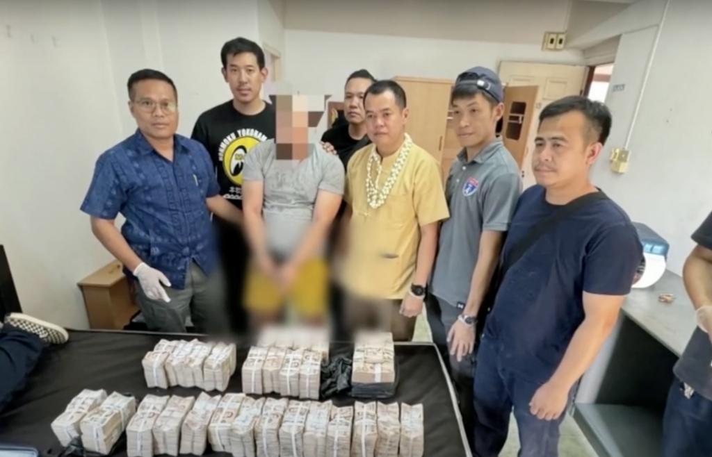 Two men arrested in Chiang Mai with over 36 million baht in stolen cash